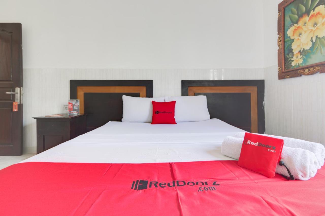 Reddoorz Near Stadion Kompyang Sujana Bali Dempassar Exterior foto